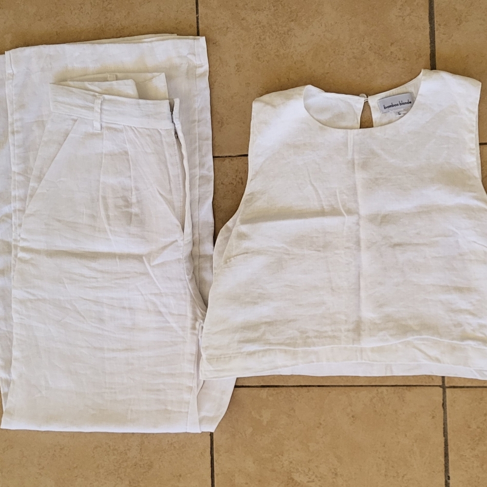 White Sleeveless Top and Pants Set